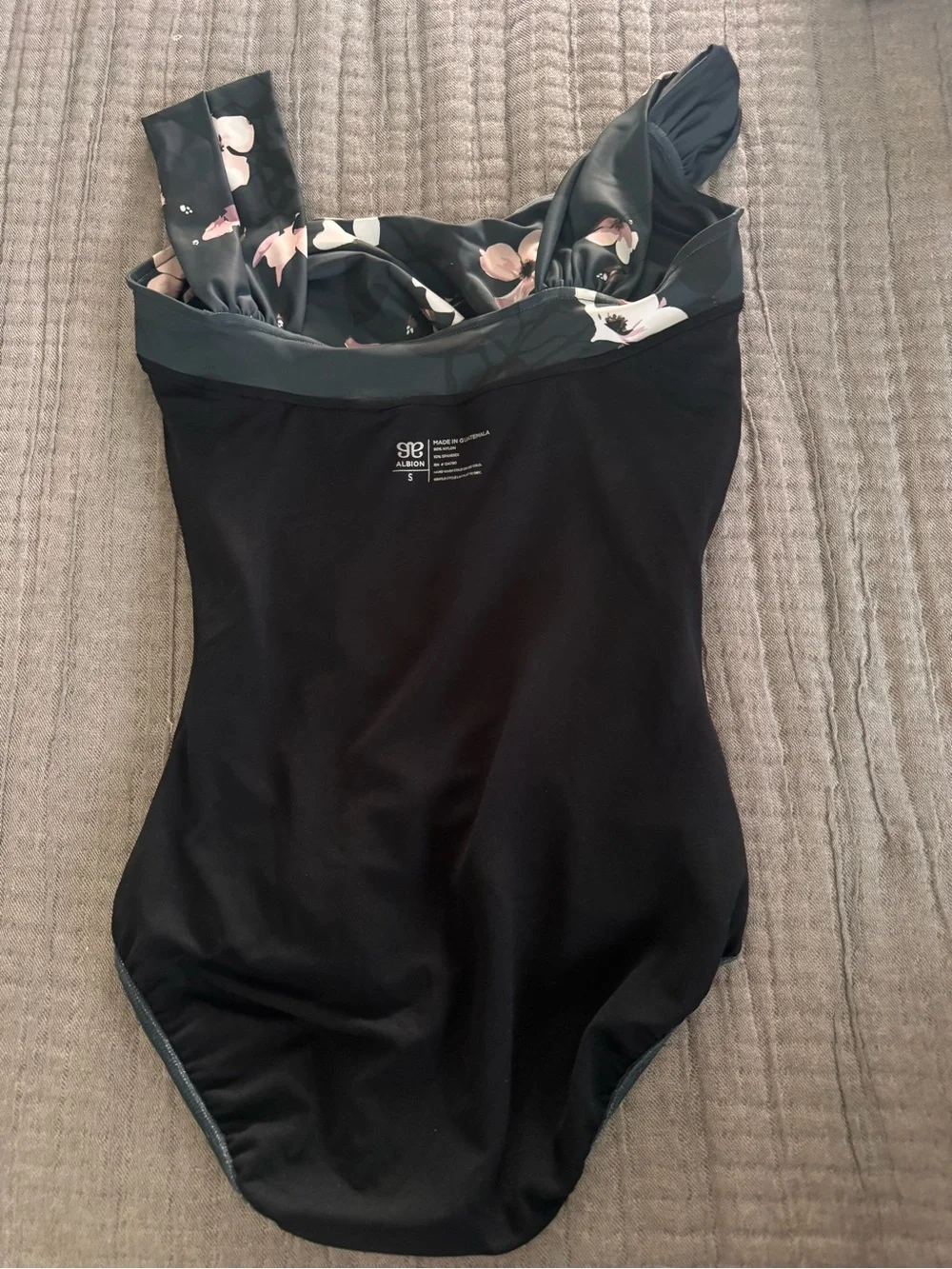 NWT The Victoria Off the Shoulder One Piece Swimsuit Size S